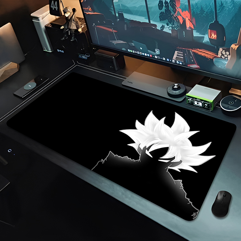Desk Setup Accessories - لوحة ماوس كبيرة بتصميم دراغون بول