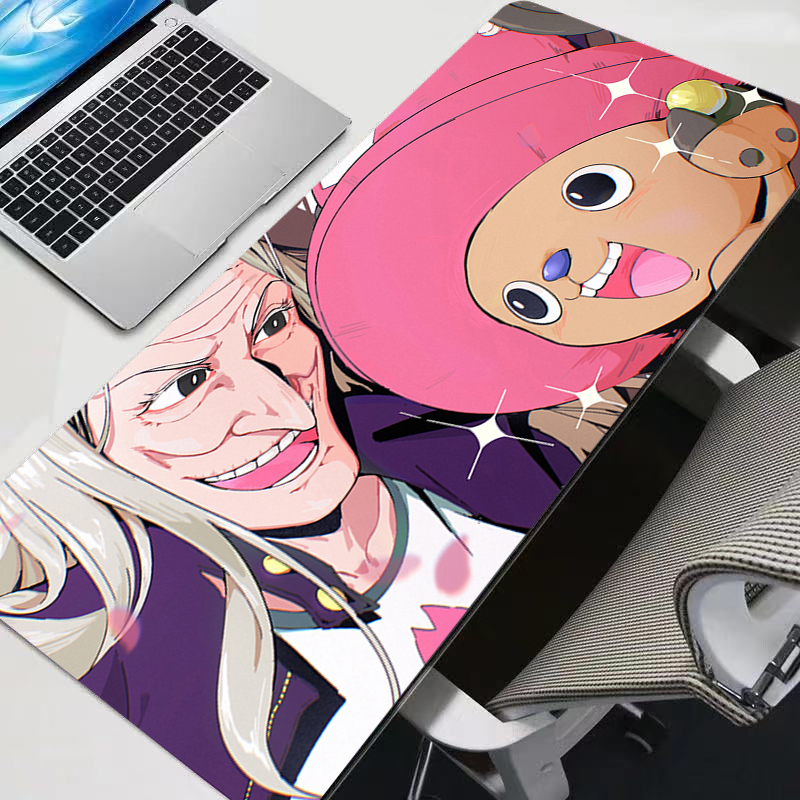 لوحة ماوس كاواي بتصميم أنمي فت - مراجعة Desk Setup Accessories وسعره